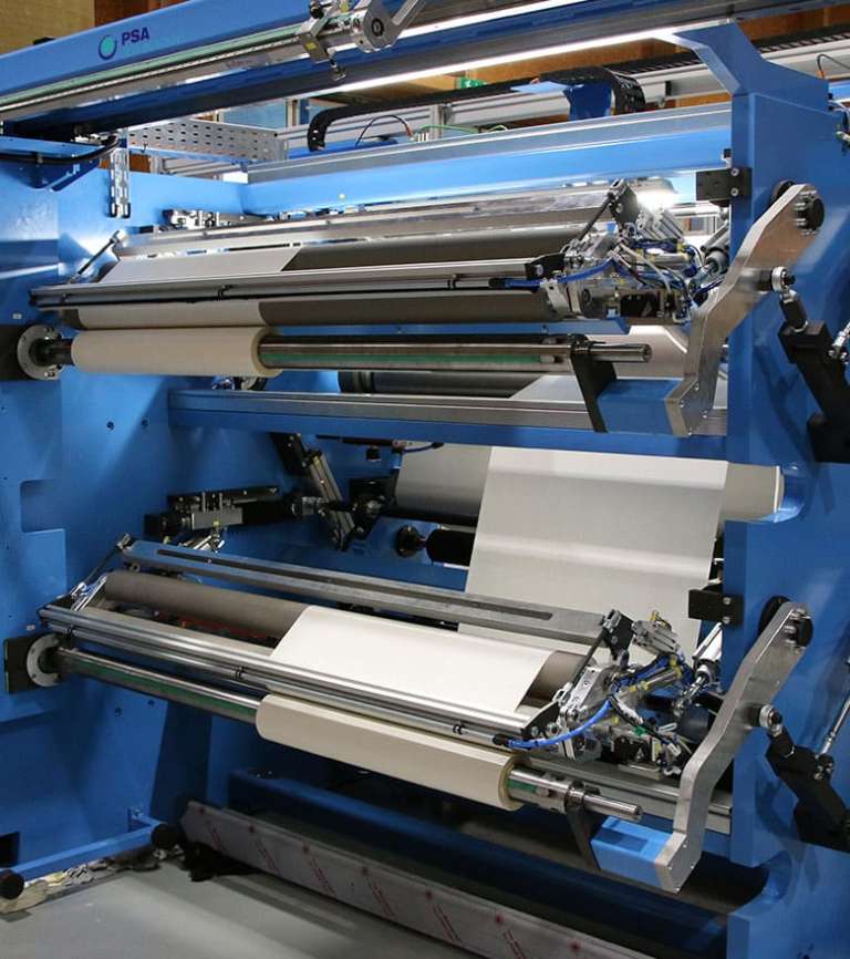 Home 8 Slitter rewinder - Cutting machine for processing open-ended adhesive tapes